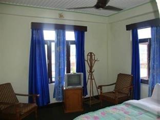 Diamond Guest House Pokhara Buitenkant foto